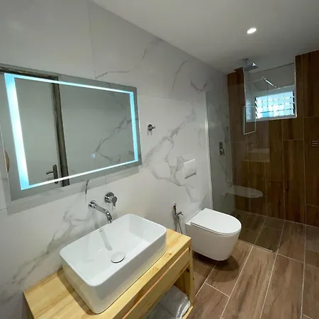 Rai * Σαράντα